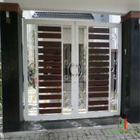 Mẫu cửa cổng sắt 2 cánh đẹp hiện nay