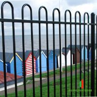 Các mẫu hàng rào sắt đẹp