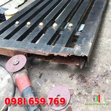 Sửa cửa sắt quận 2 tphcm tại nhà giá rẻ